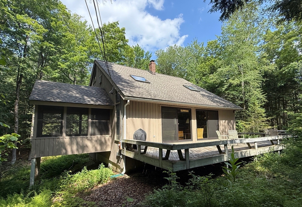 841 Moberg Rd
