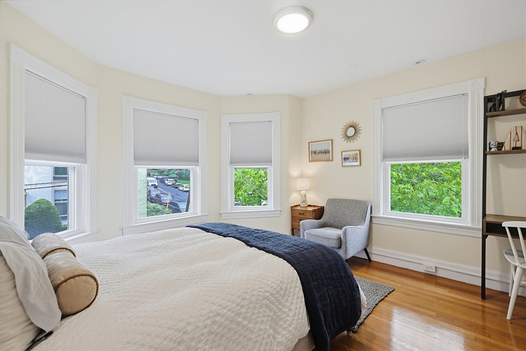 2 Cannon St, Newton, MA Photo #23