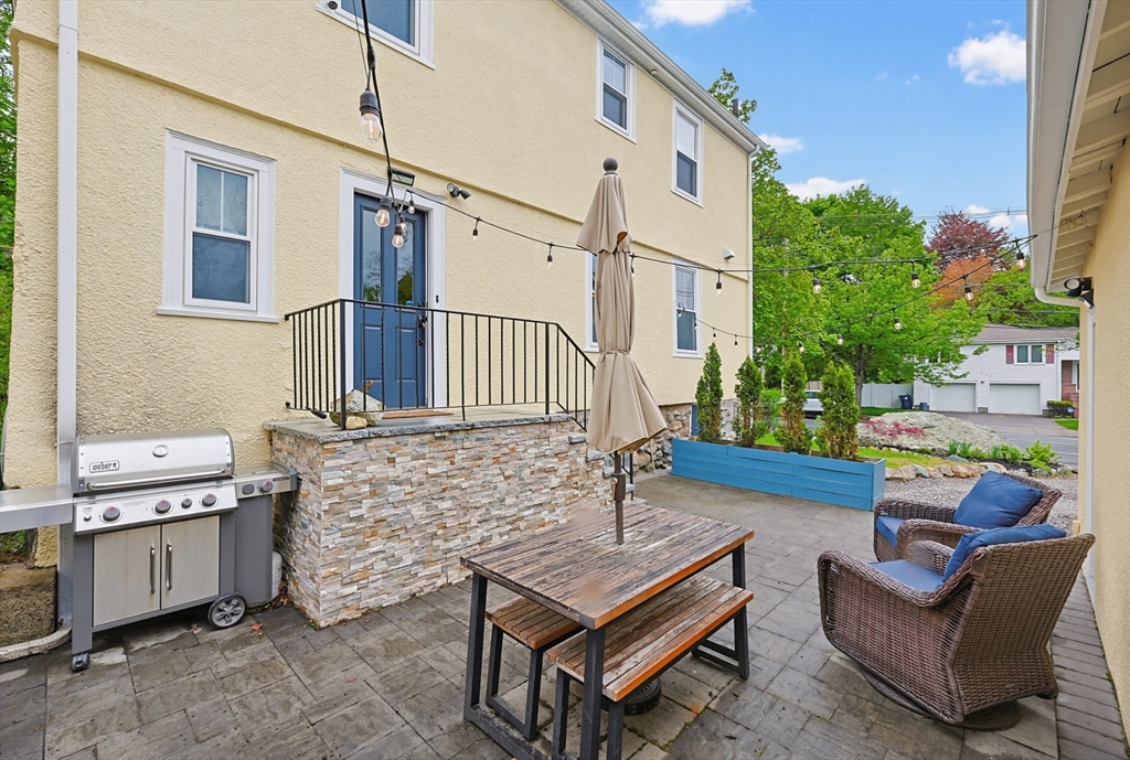 2 Cannon St, Newton, MA Photo #32