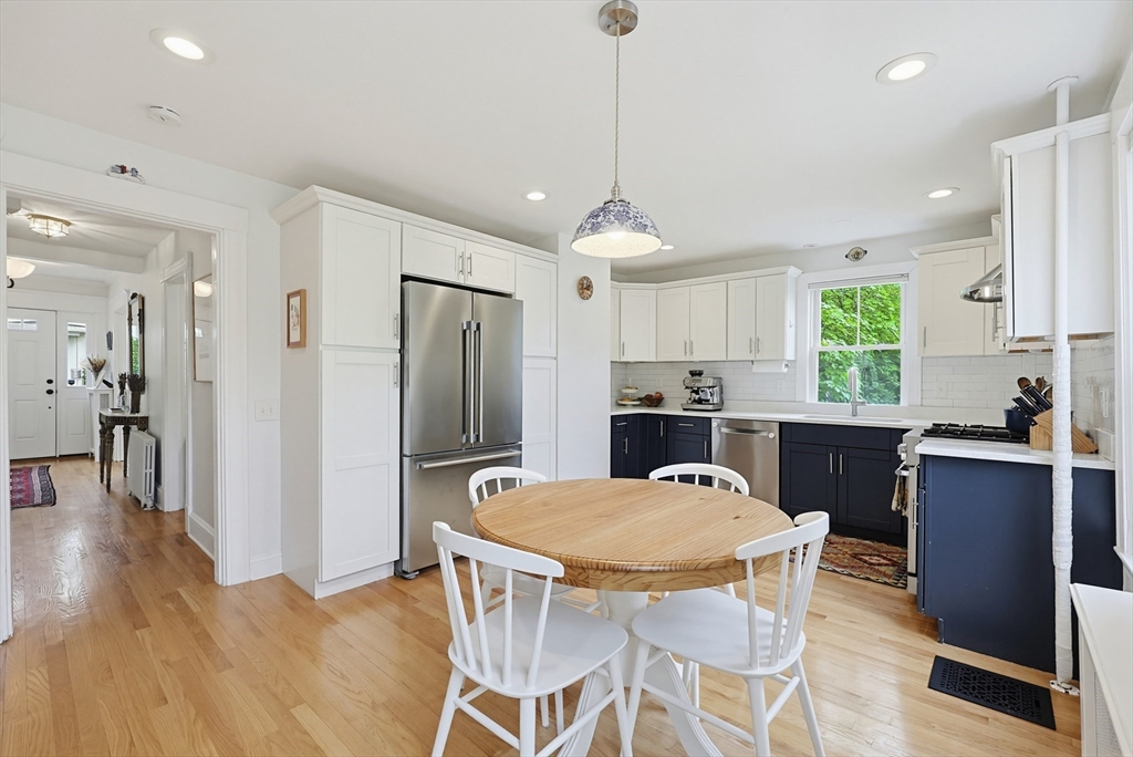 2 Cannon St, Newton, MA Photo #12