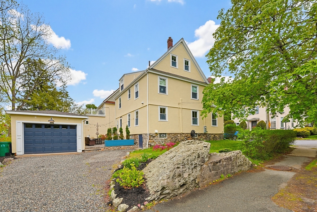 2 Cannon St, Newton, MA Photo #31