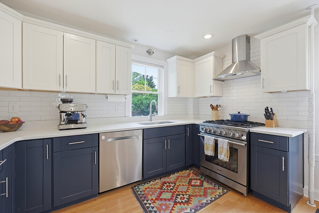 2 Cannon St, Newton, MA Photo #10