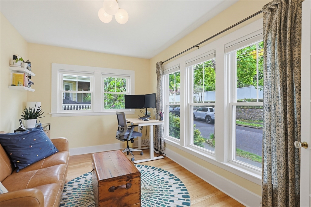 2 Cannon St, Newton, MA Photo #6