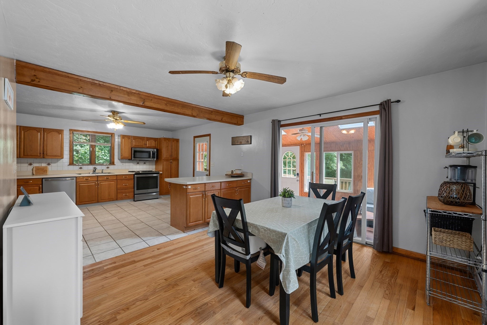 1 Shady Ln, Leicester, MA, 1 Shady Ln, Leicester, MA Photo #8