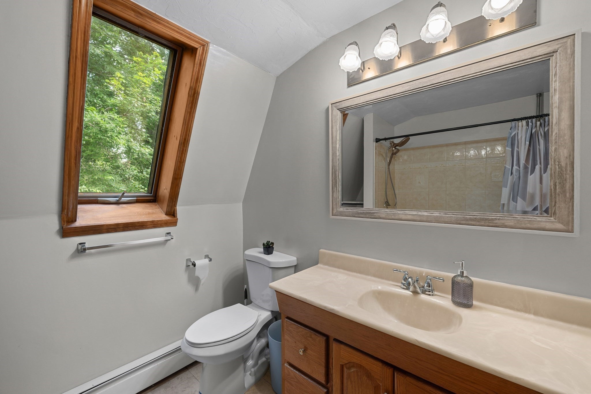 1 Shady Ln, Leicester, MA, 1 Shady Ln, Leicester, MA Photo #19