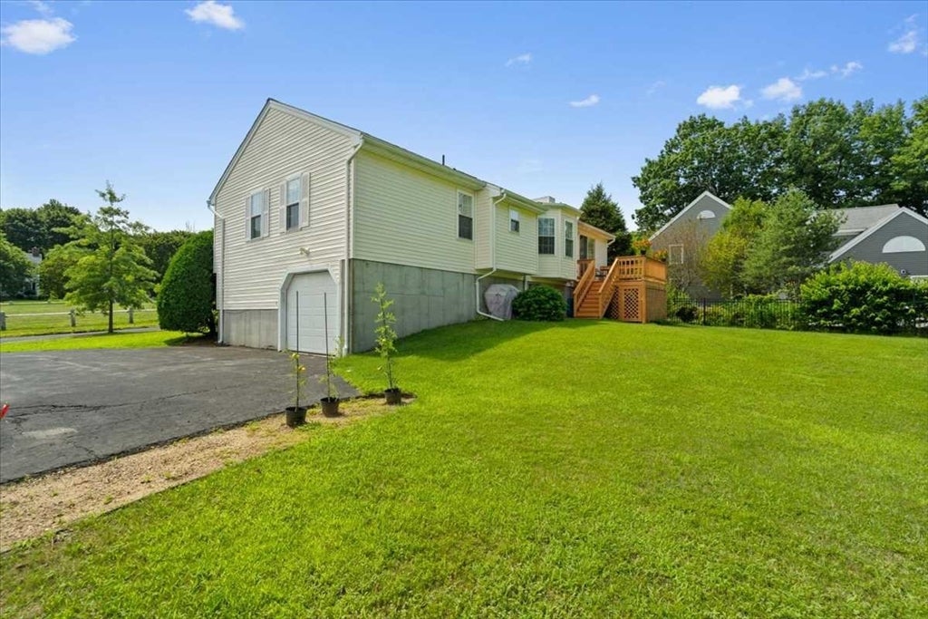 6 Moreland Green Dr, Worcester, MA, 6 Moreland Green Dr, Worcester, MA Photo #36