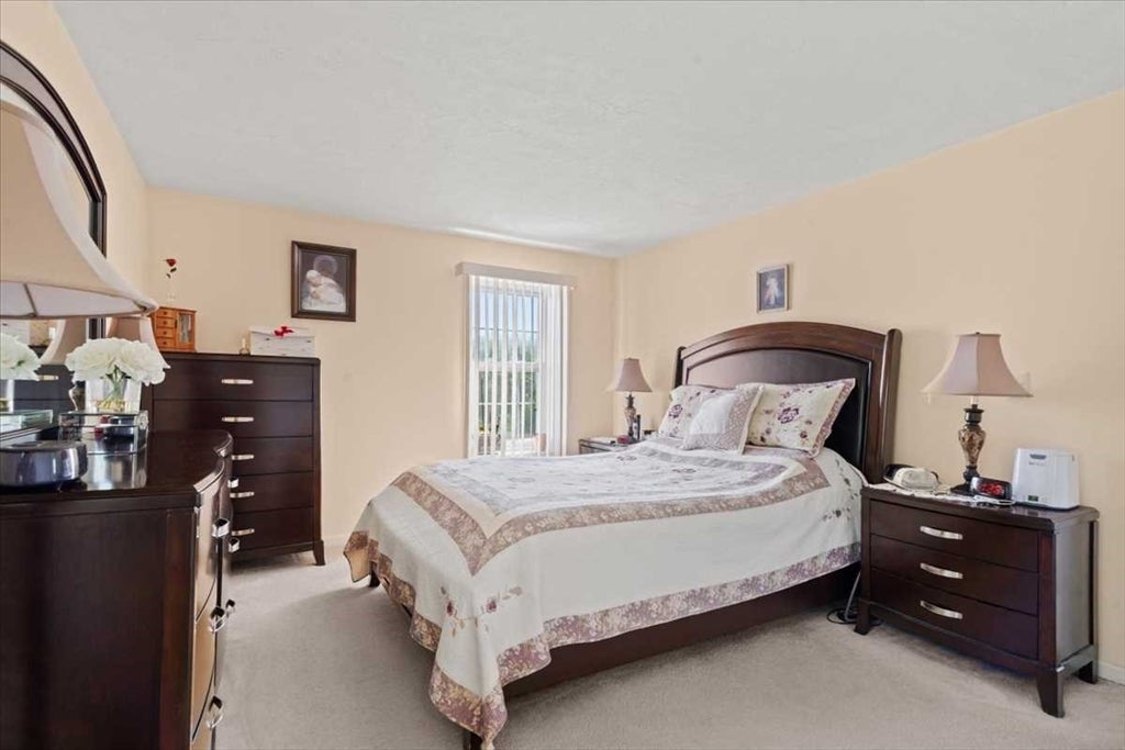 6 Moreland Green Dr, Worcester, MA, 6 Moreland Green Dr, Worcester, MA Photo #18
