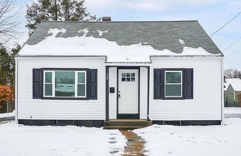 Photo of 38 Tyrone St, Springfield, MA 01104 (MLS # 73464839)