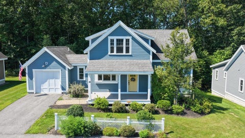 Photo of 28 Follinsbee Ln #28, West Newbury, MA 01985 (MLS # 73562006)
