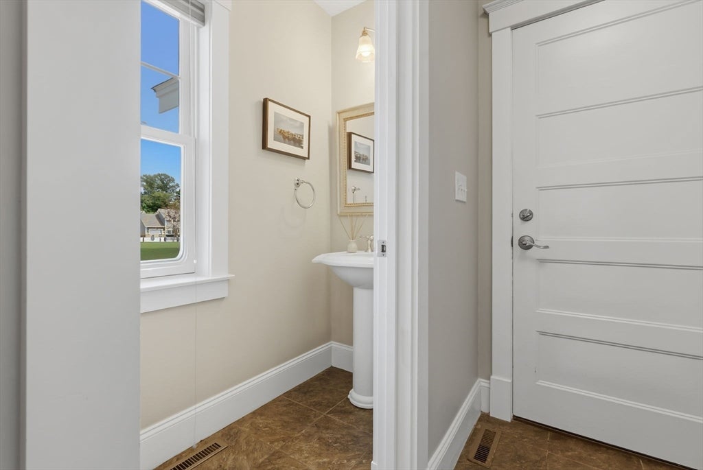 28 Follinsbee Ln #28, West Newbury, MA, 28 Follinsbee Ln #28, West Newbury, MA Photo #21
