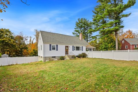 27 Pollard Dr Millis MA 02054