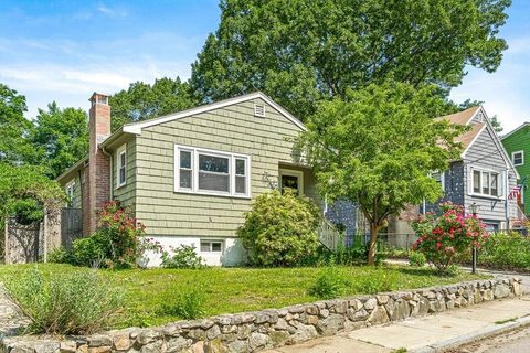 25 Grandview St Boston MA 02131