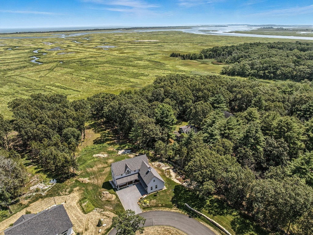 4 Gadsden Lane