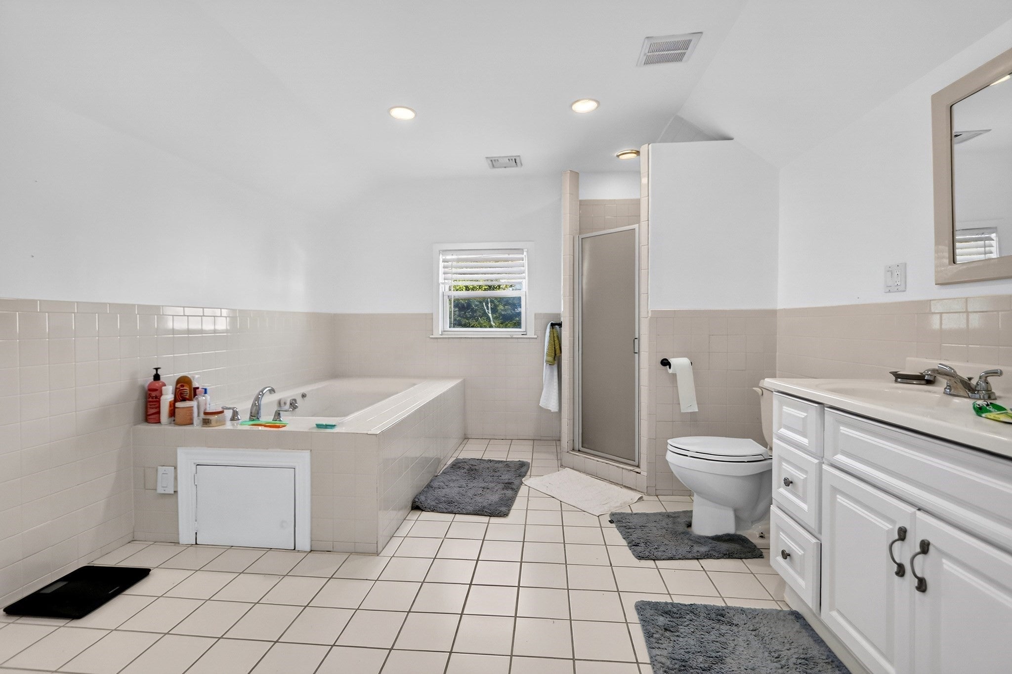162 Brush Hill Rd #2, Milton, MA, 162 Brush Hill Rd #2, Milton, MA Photo #15