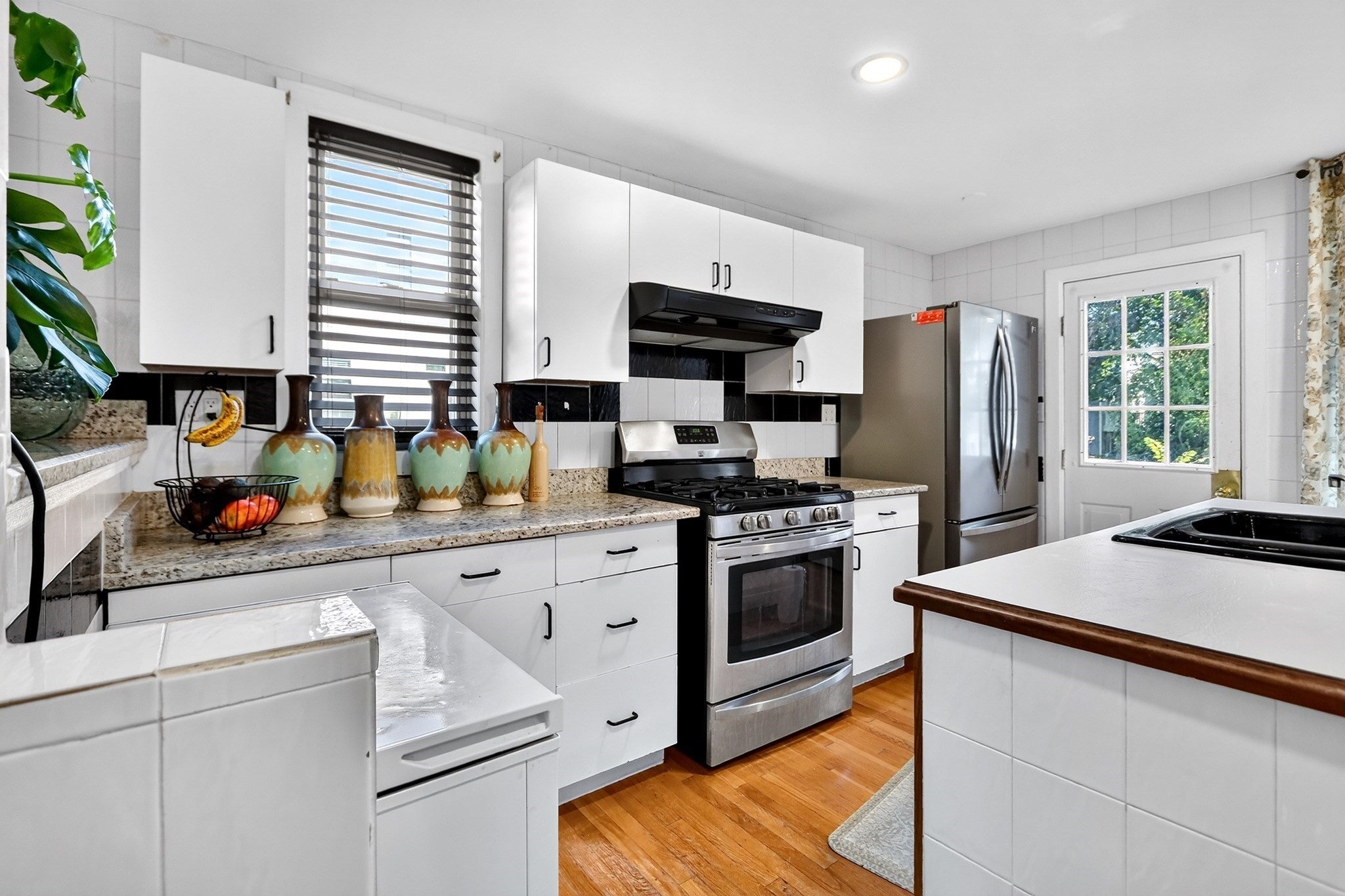 162 Brush Hill Rd #2, Milton, MA, 162 Brush Hill Rd #2, Milton, MA Photo #3