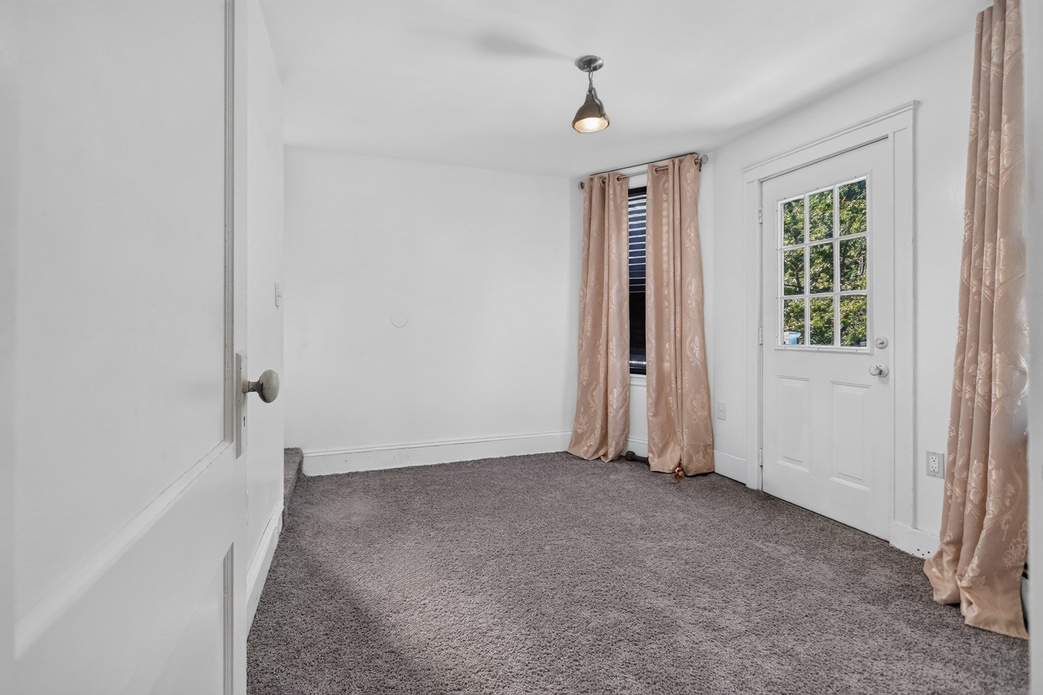 162 Brush Hill Rd #2, Milton, MA, 162 Brush Hill Rd #2, Milton, MA Photo #23