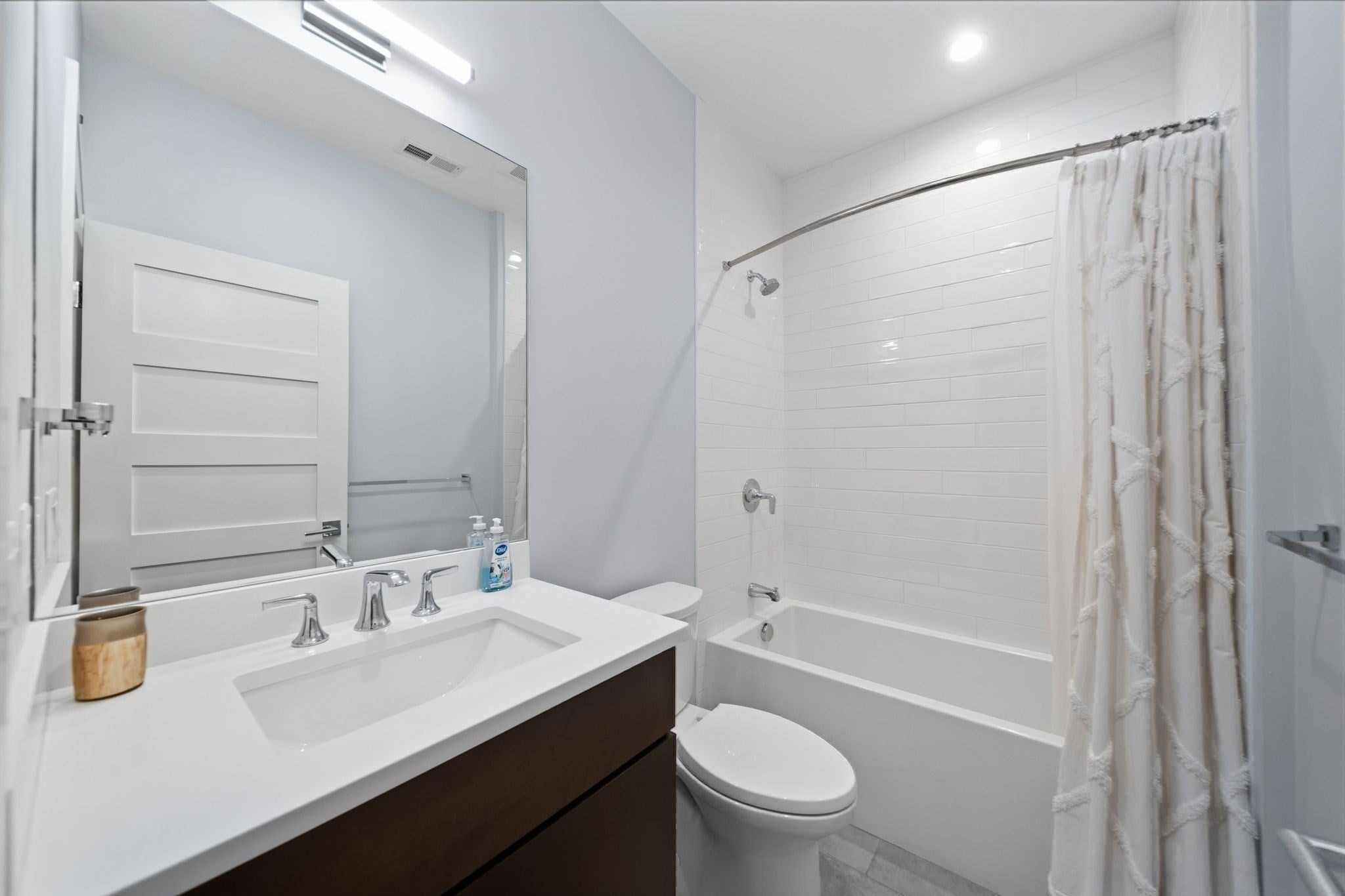 64 Auburn St #64, Newton, MA, 64 Auburn St #64, Newton, MA Photo #22