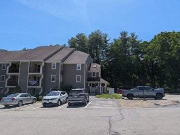 182 Heritage Dr 182 Northbridge MA 01588