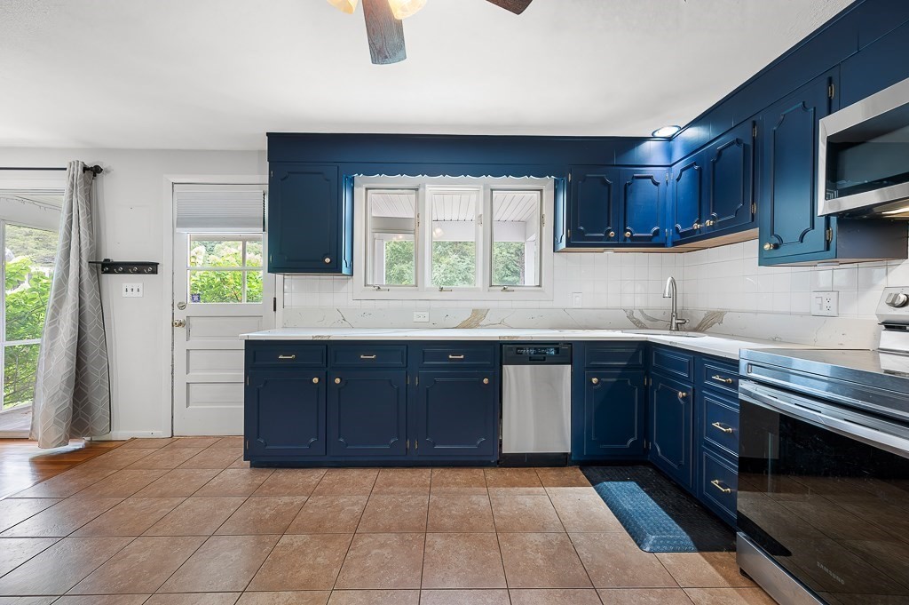 36 Roman Dr, Shrewsbury, MA, 36 Roman Dr, Shrewsbury, MA Photo #7