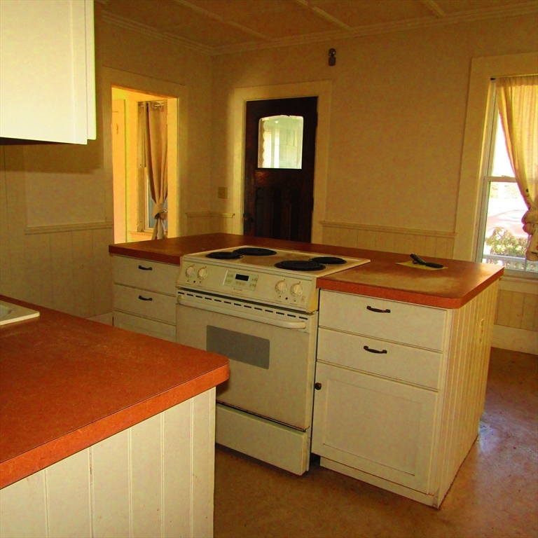 86 North Maple Street