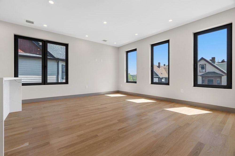 32 Mckone Street, Boston, MA, 32 Mckone Street, Boston, MA Photo #20