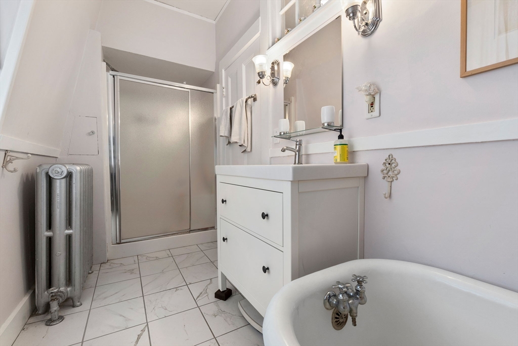 204 Washington Street, Gloucester, MA Photo #32