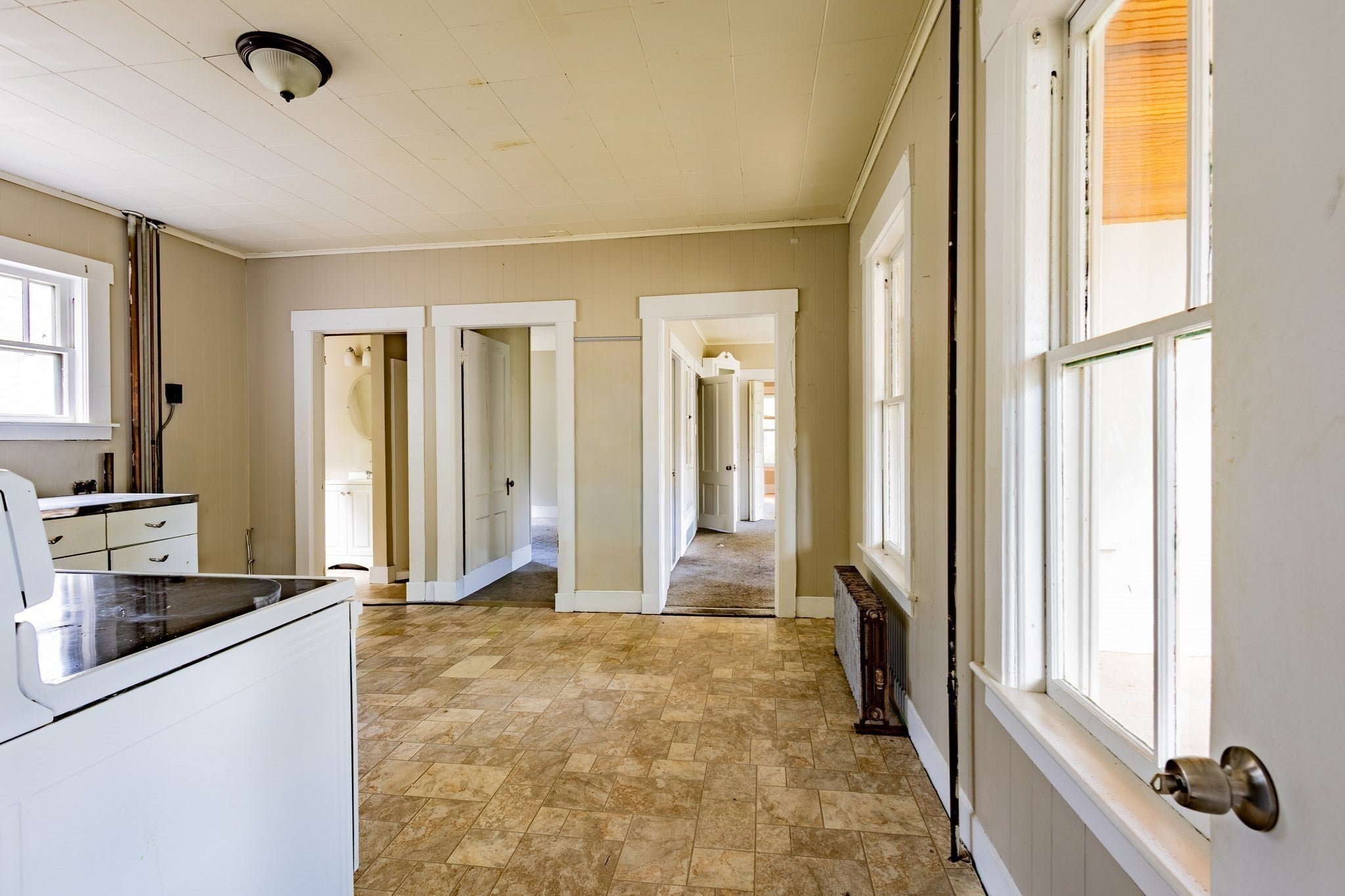 83 W Myrtle St, Orange, MA, 83 W Myrtle St, Orange, MA Photo #8