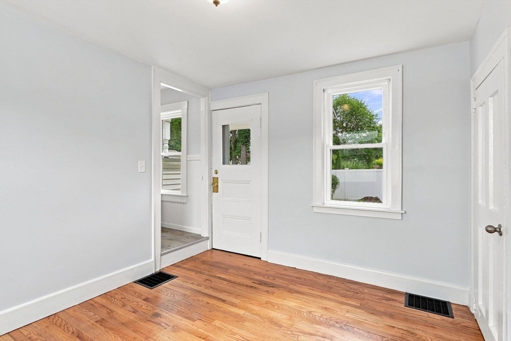 182 Granville Road, Westfield, MA Photo #36