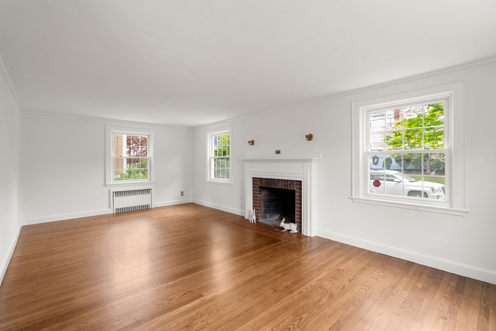 10 Magnolia Rd, Milton, MA, 10 Magnolia Rd, Milton, MA Photo #4