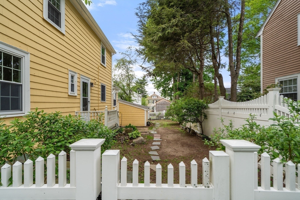 10 Magnolia Rd, Milton, MA, 10 Magnolia Rd, Milton, MA Photo #20