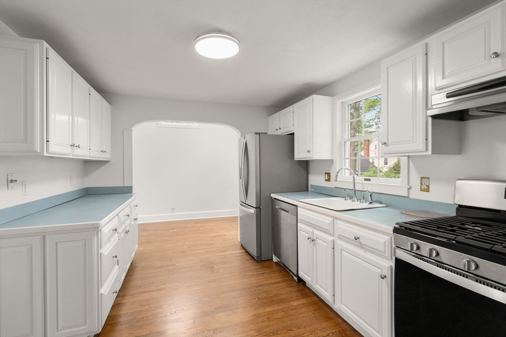 10 Magnolia Rd, Milton, MA, 10 Magnolia Rd, Milton, MA Photo #8