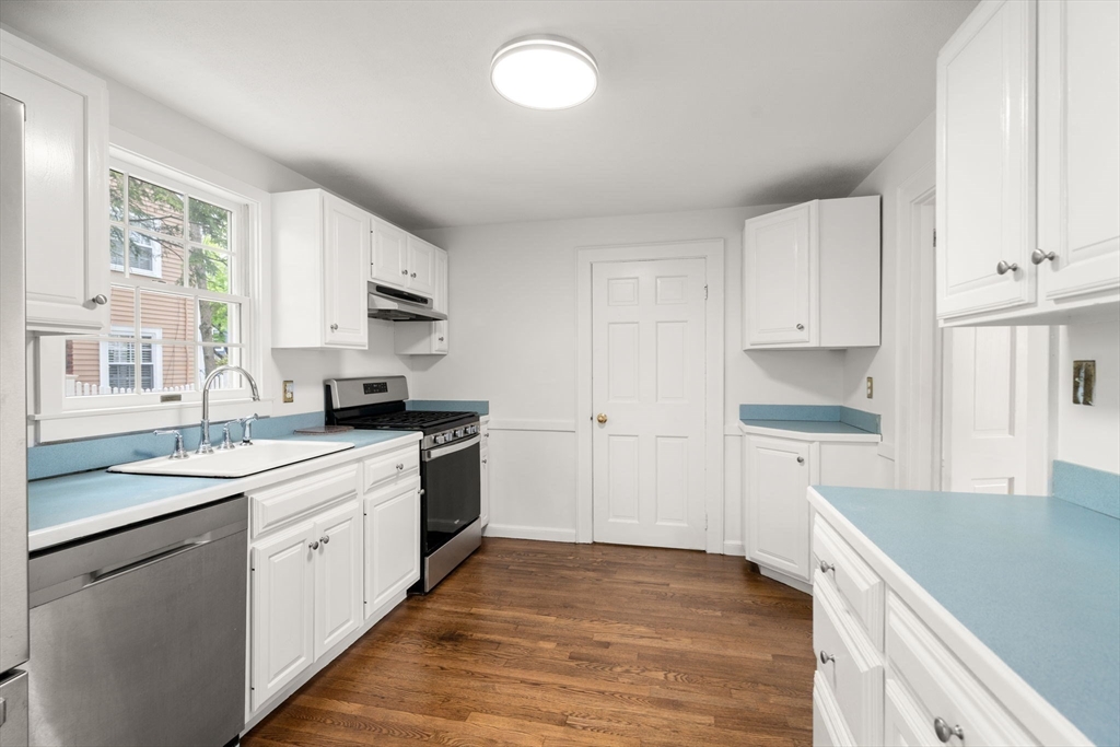 10 Magnolia Rd, Milton, MA, 10 Magnolia Rd, Milton, MA Photo #9