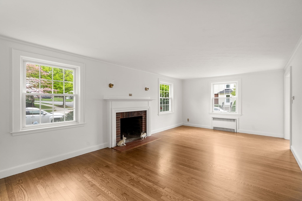 10 Magnolia Rd, Milton, MA, 10 Magnolia Rd, Milton, MA Photo #5