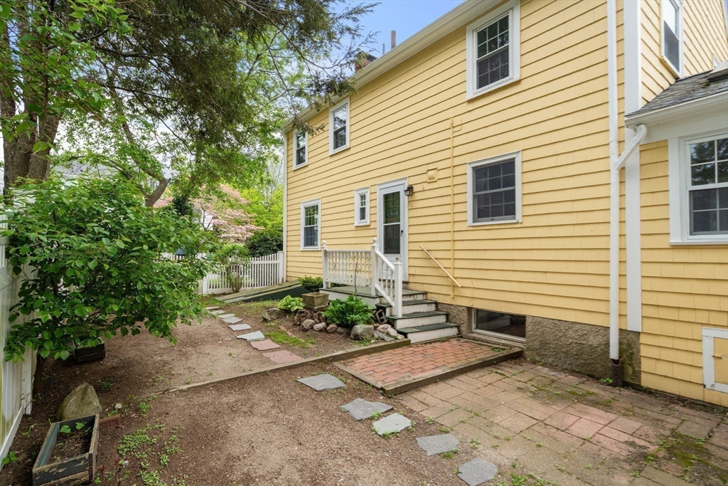 10 Magnolia Rd, Milton, MA, 10 Magnolia Rd, Milton, MA Photo #19