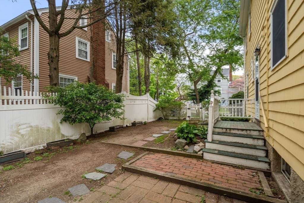 10 Magnolia Rd, Milton, MA, 10 Magnolia Rd, Milton, MA Photo #18