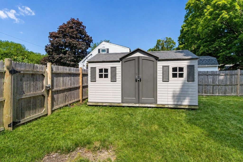 122 Moncrief RD, Rockland, MA, 122 Moncrief RD, Rockland, MA Photo #25