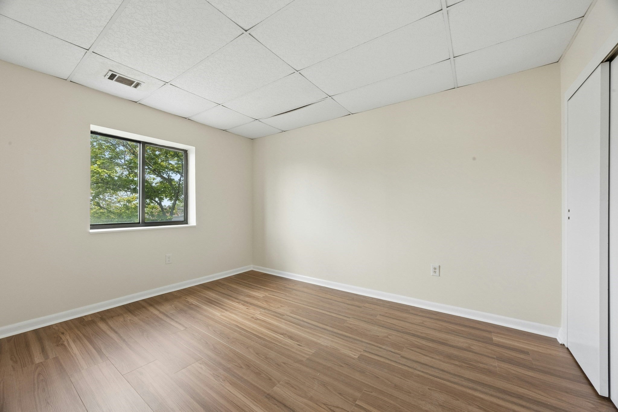 549 E 4th St #D5, Boston, MA Photo #7