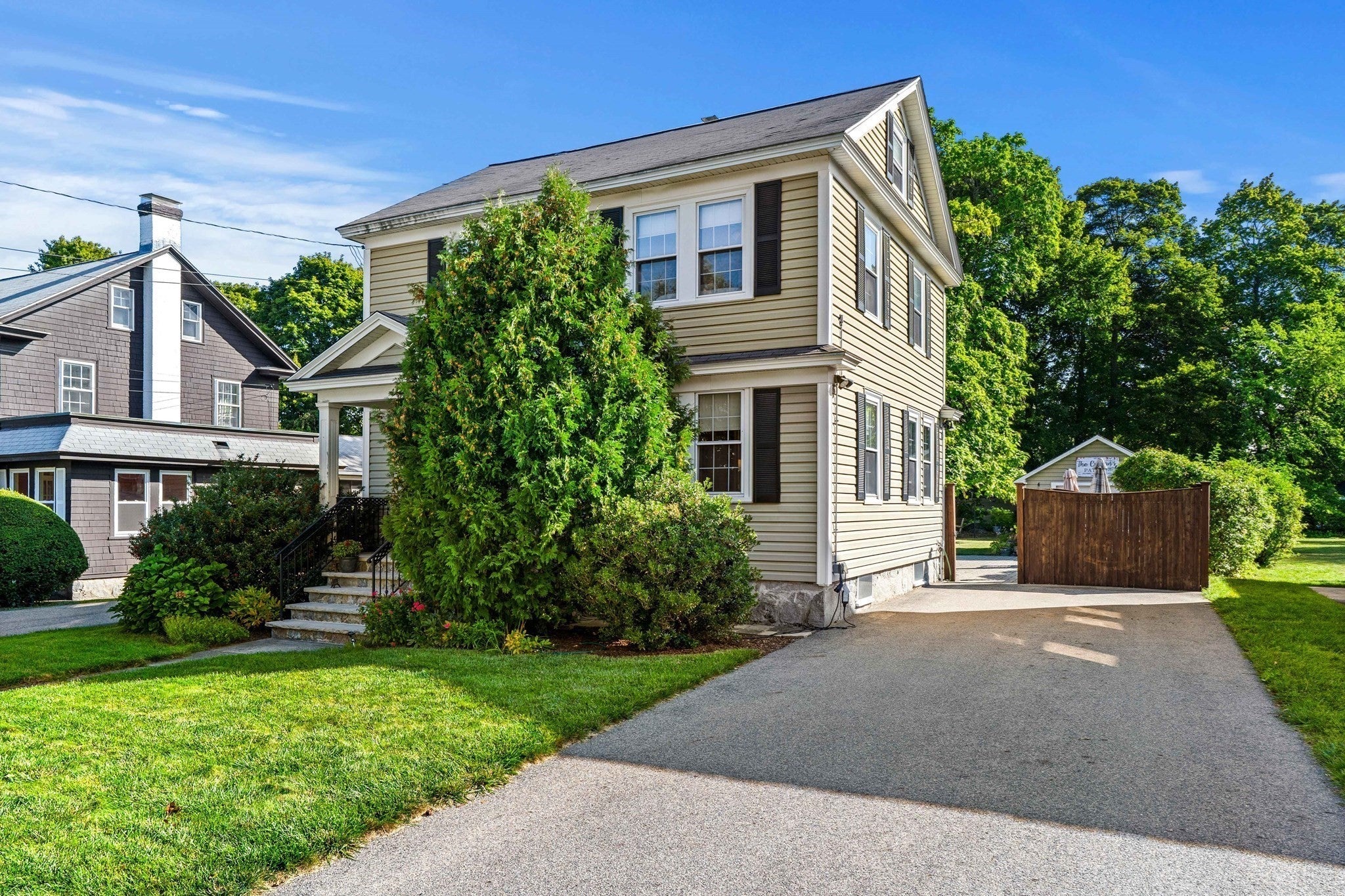 132 Luce St, Lowell, MA, 132 Luce St, Lowell, MA Photo #2