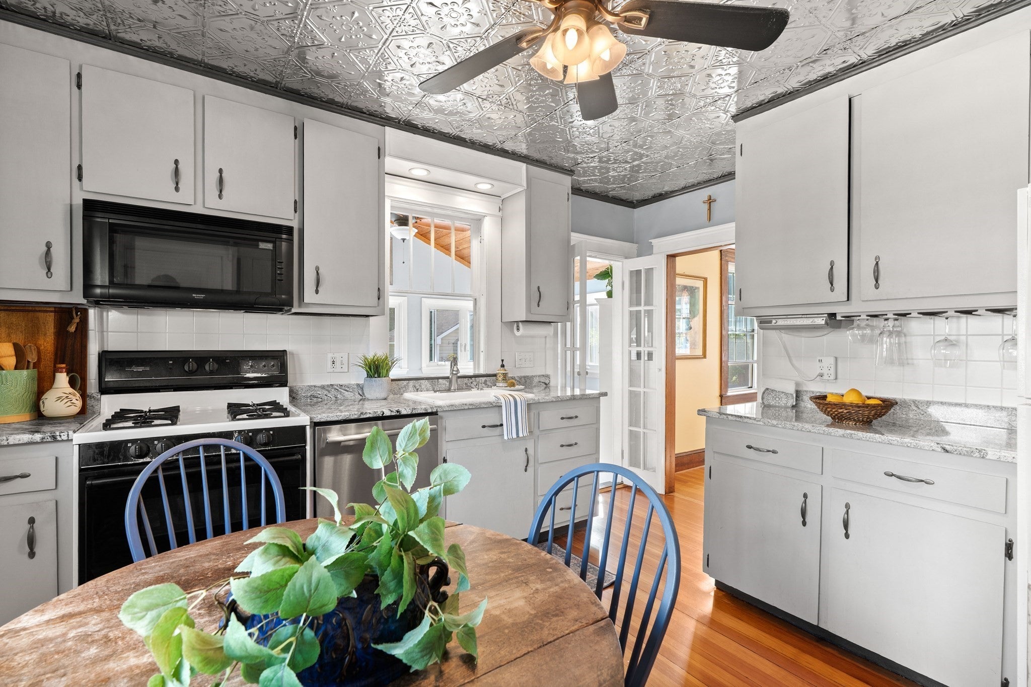132 Luce St, Lowell, MA, 132 Luce St, Lowell, MA Photo #18
