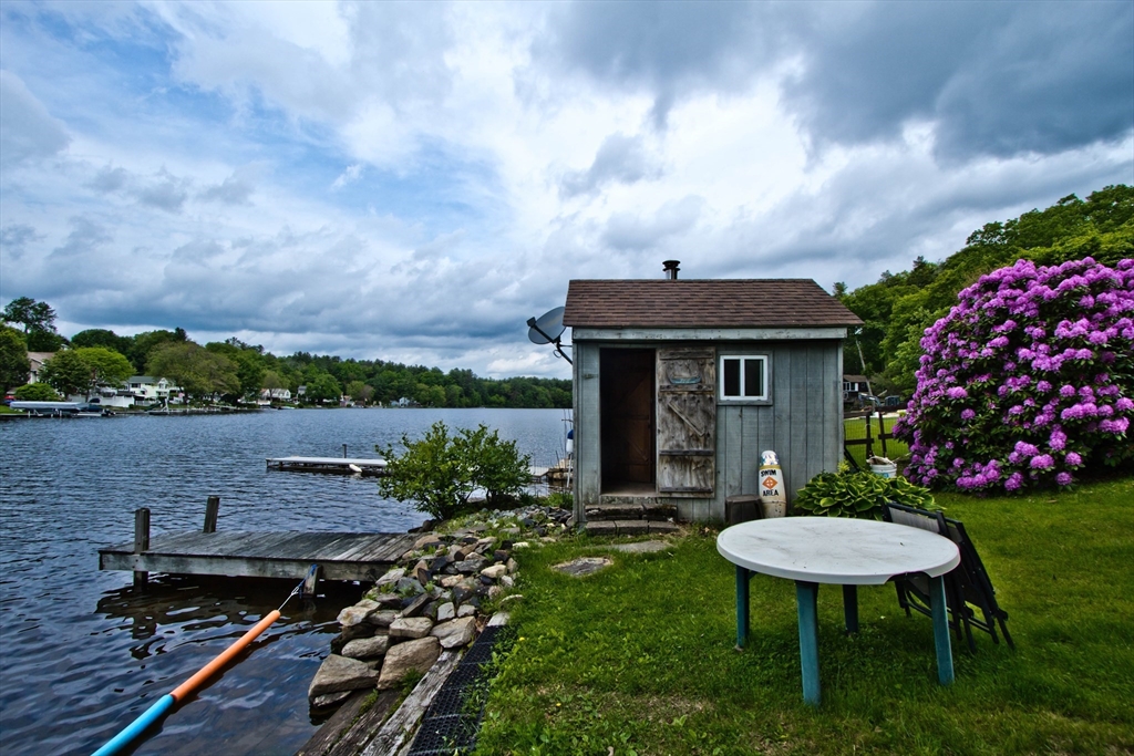 169 Sunset Dr