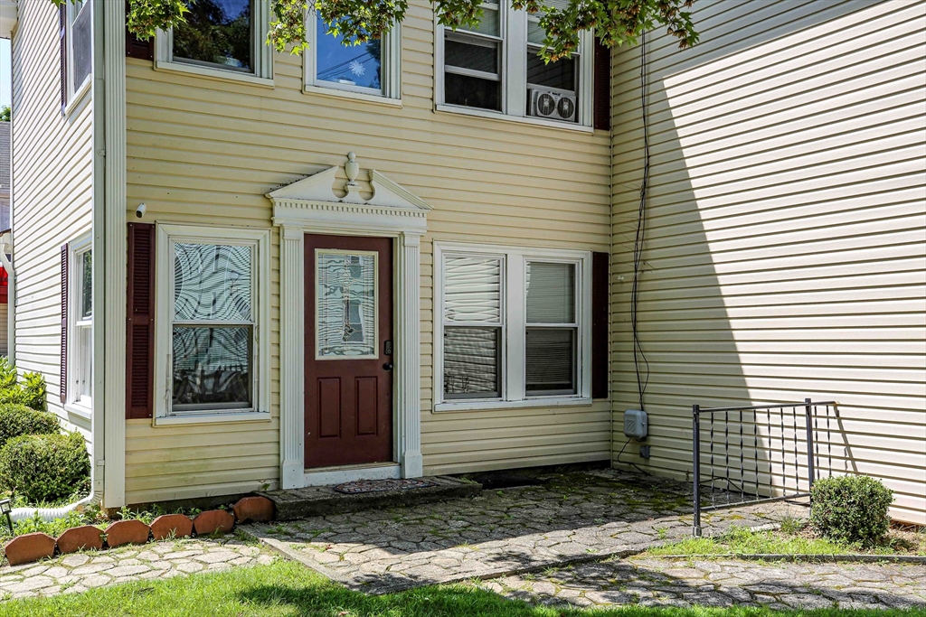 27 Morse Ave