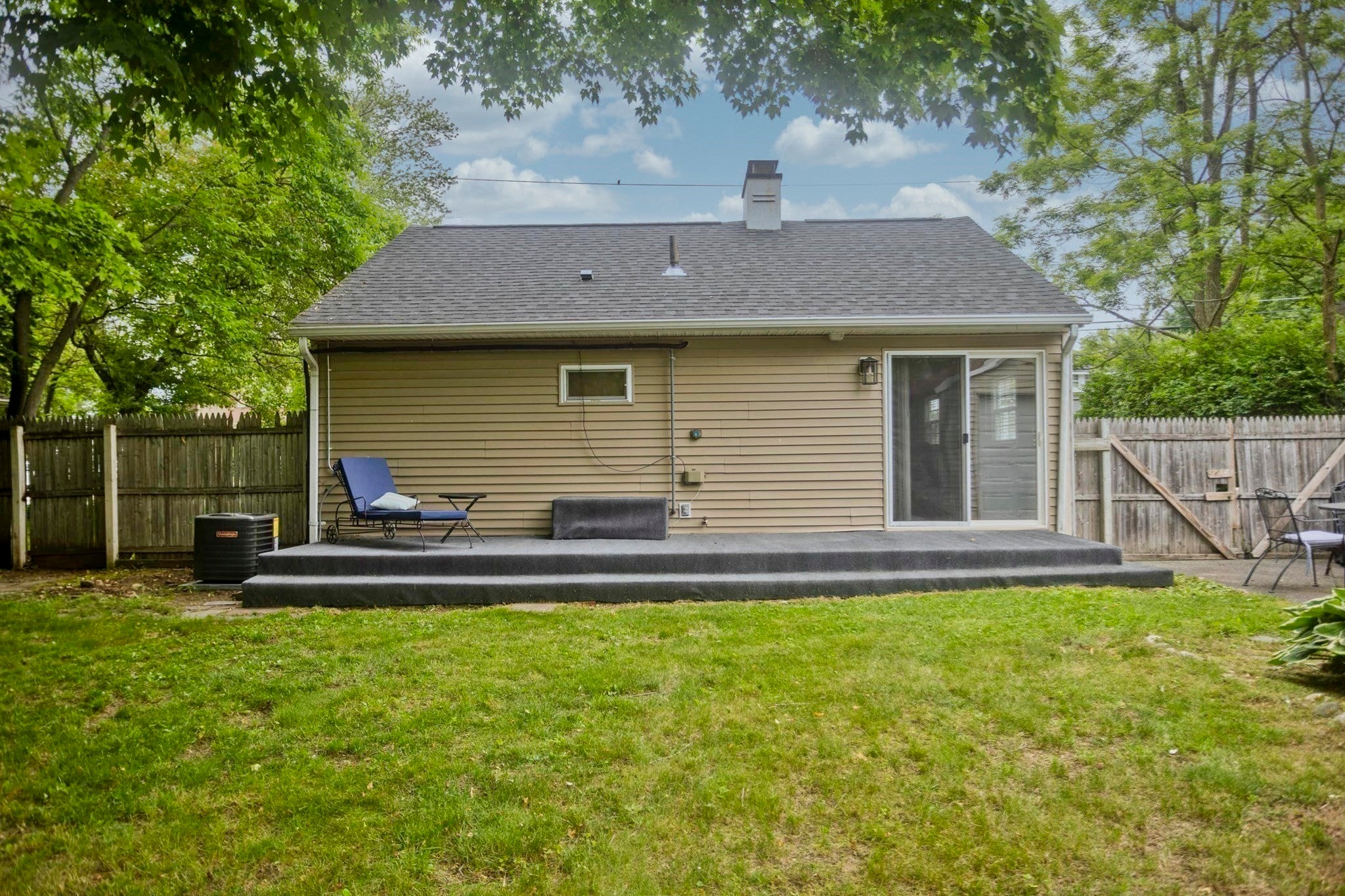 29 Lawnwood Ave, Longmeadow, MA, 29 Lawnwood Ave, Longmeadow, MA Photo #26
