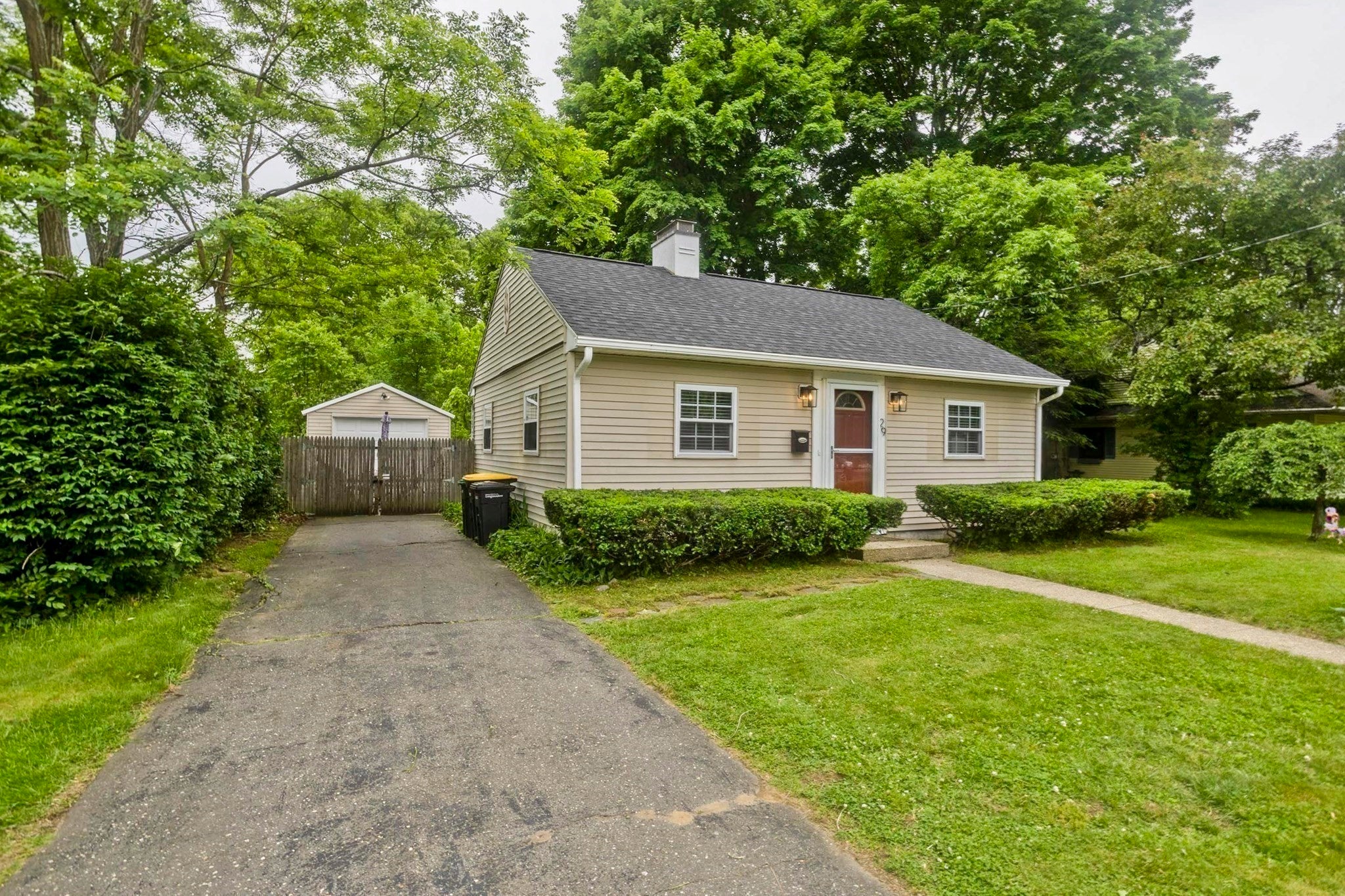 29 Lawnwood Ave, Longmeadow, MA, 29 Lawnwood Ave, Longmeadow, MA Photo #36