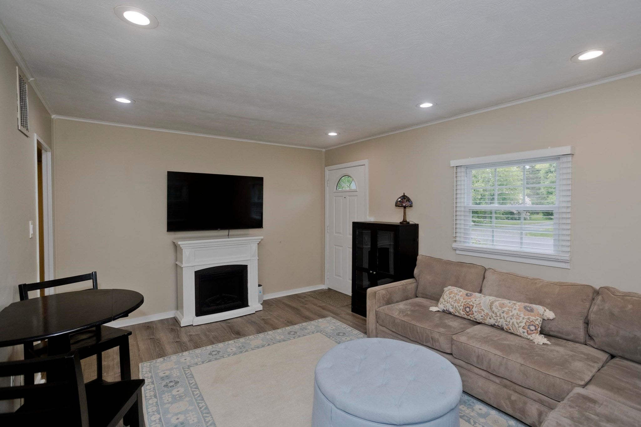 29 Lawnwood Ave, Longmeadow, MA, 29 Lawnwood Ave, Longmeadow, MA Photo #6