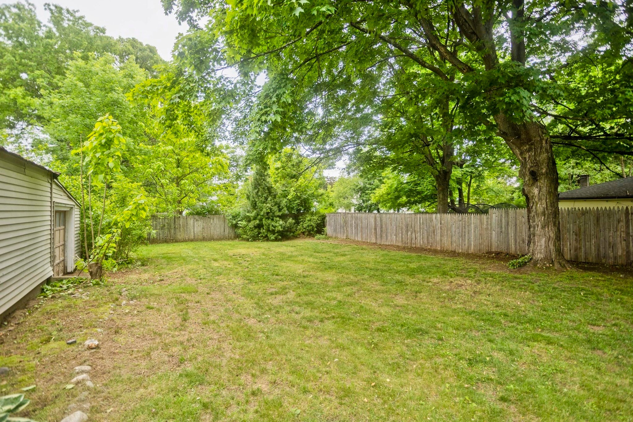 29 Lawnwood Ave, Longmeadow, MA, 29 Lawnwood Ave, Longmeadow, MA Photo #2