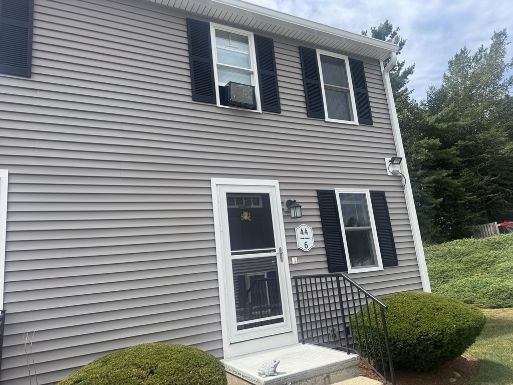 44 Olde Colonial Dr 6