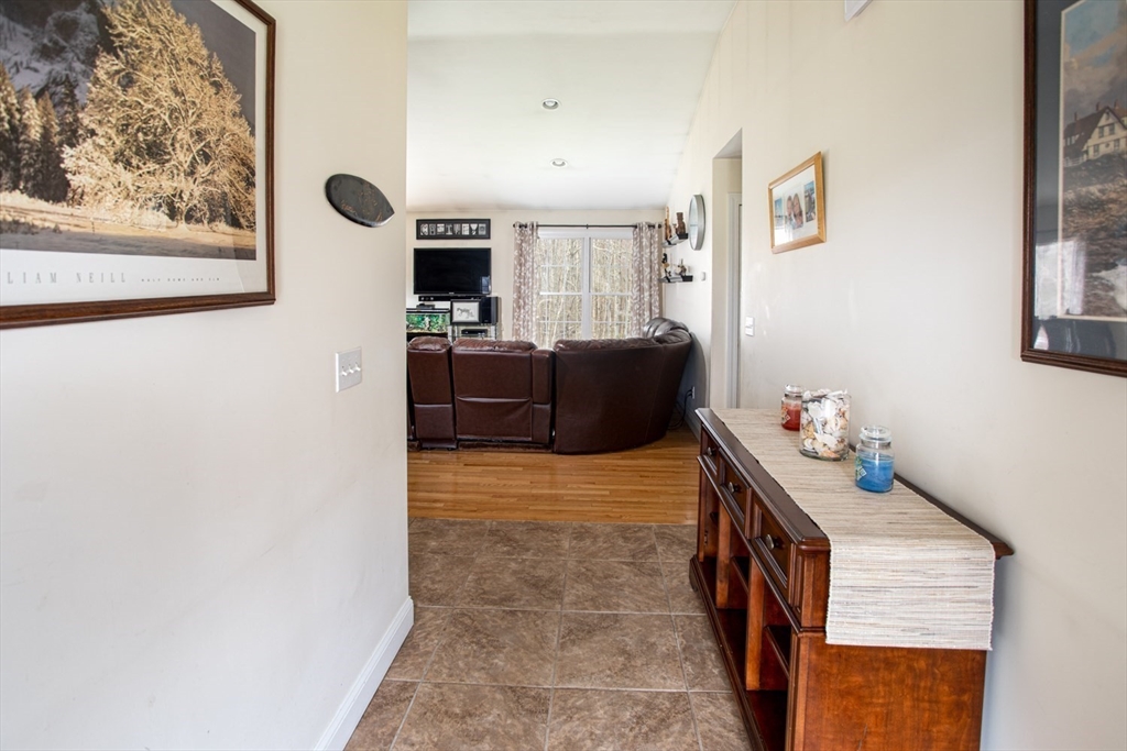 284 Hortonville Rd