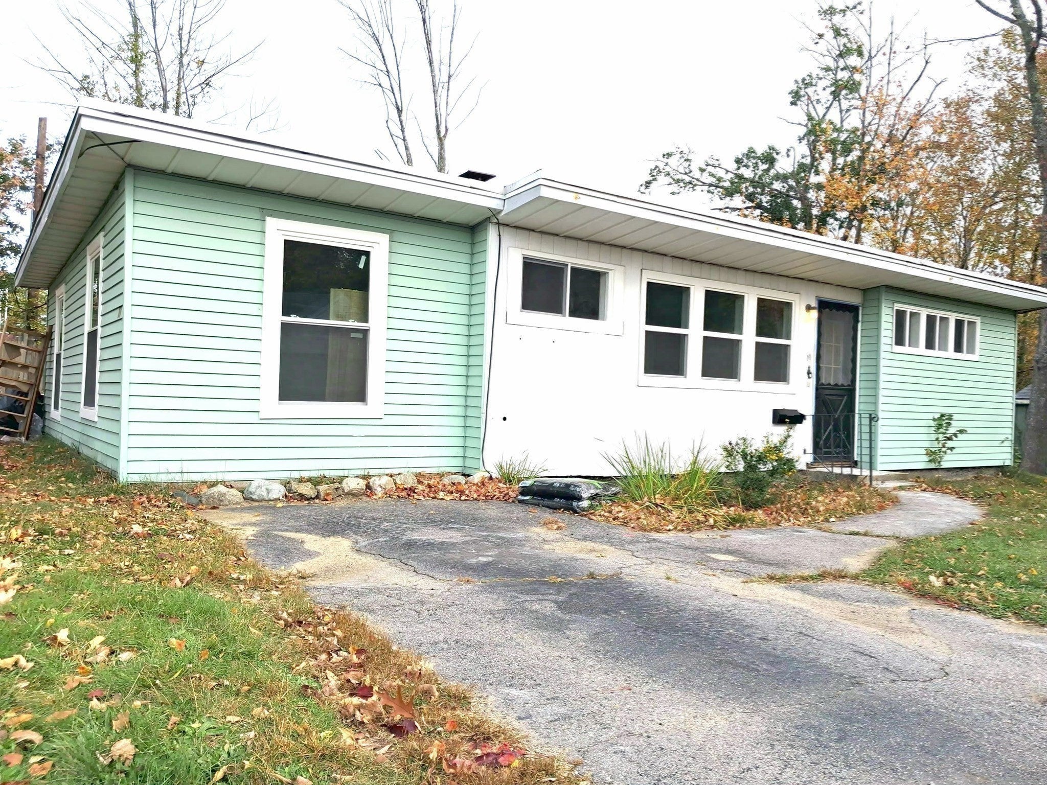 11 Montauk Rd #1, Brockton, MA Photo #4