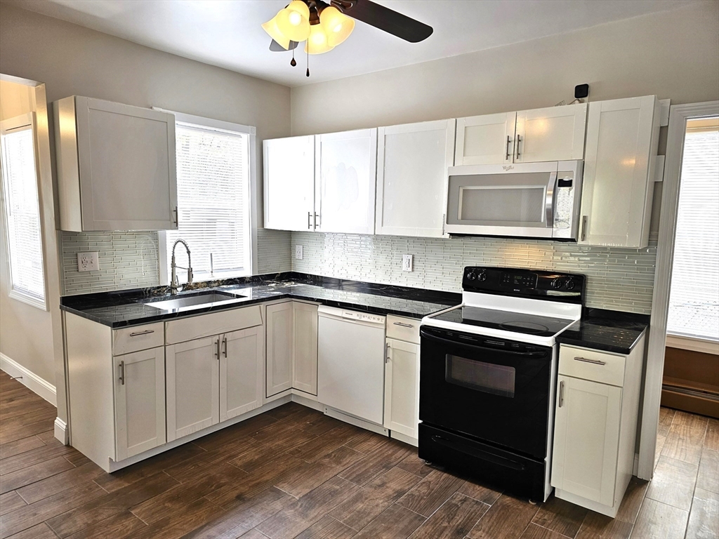 47 Lincoln St #1, Stoneham, MA Photo #3