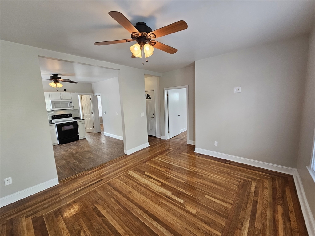 47 Lincoln St #1, Stoneham, MA Photo #7